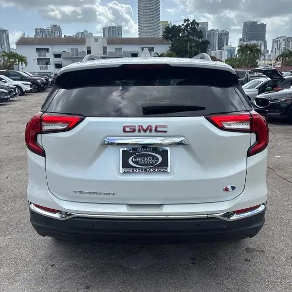 2022 GMC Terrain FWD SLT
