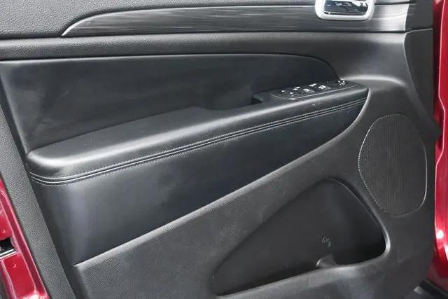 2021 Jeep Grand Cherokee Laredo E 4x2