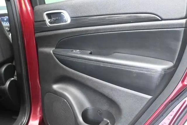2021 Jeep Grand Cherokee Laredo E 4x2