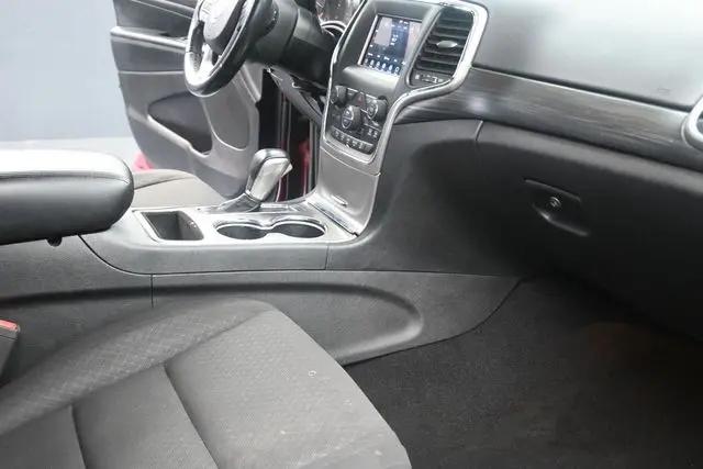 2021 Jeep Grand Cherokee Laredo E 4x2