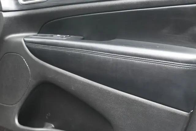 2021 Jeep Grand Cherokee Laredo E 4x2
