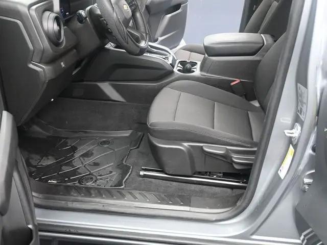 2025 Chevrolet Colorado 2WD WT