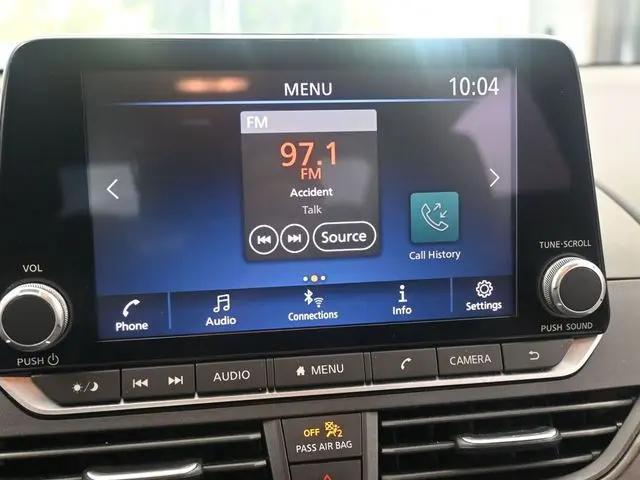 2024 Nissan Altima SV FWD