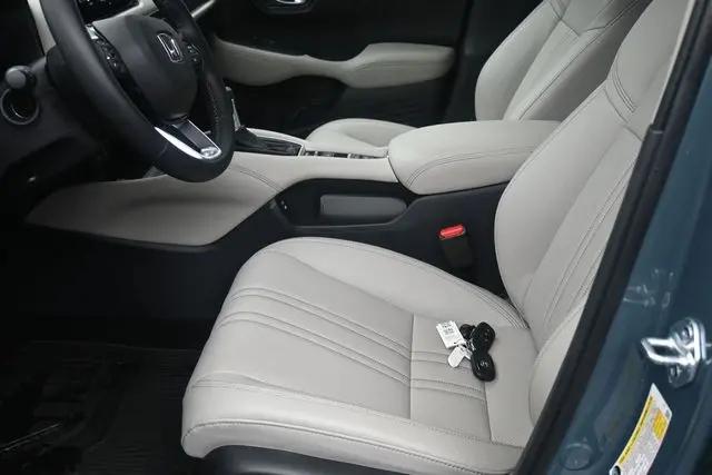 2026 Honda HR-V 2WD EX-L