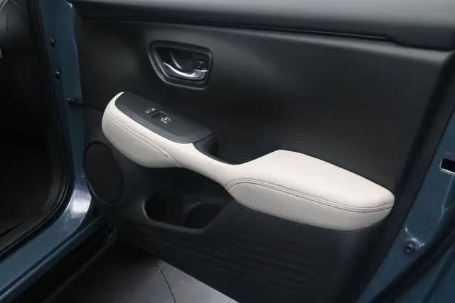 2026 Honda HR-V 2WD EX-L