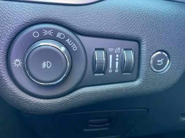 2021 Jeep Cherokee Latitude Lux 4x4
