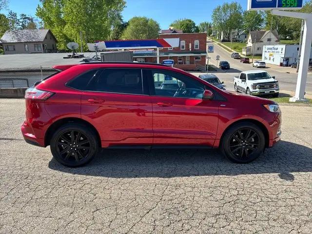 2022 Ford Edge ST-Line