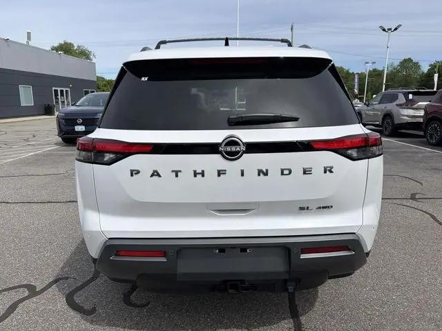 2026 Nissan Pathfinder SL