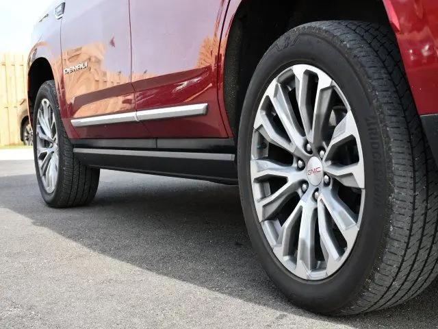 2022 GMC Yukon 4WD Denali