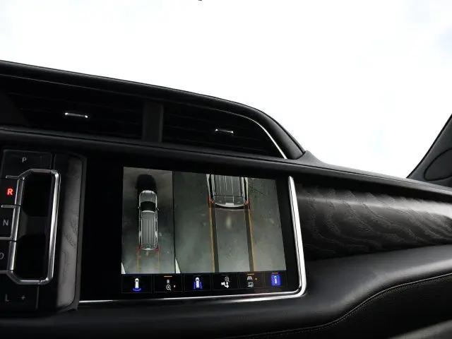 2022 GMC Yukon 4WD Denali
