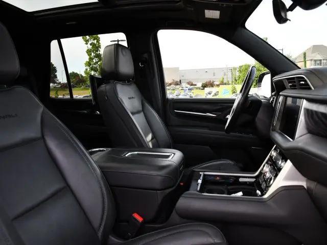 2022 GMC Yukon 4WD Denali