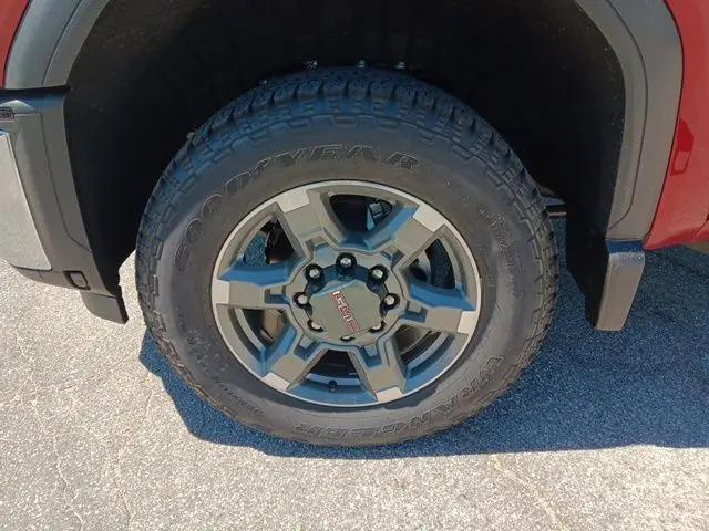 2026 GMC Sierra 2500HD Crew Cab, Standard Bed, SLT, 4WD