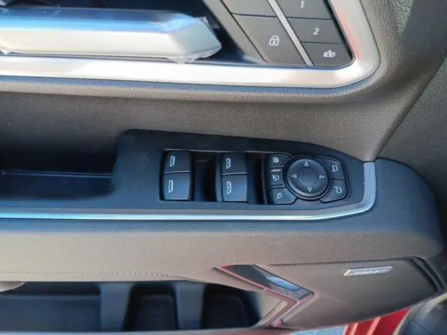 2026 GMC Sierra 2500HD Crew Cab, Standard Bed, SLT, 4WD