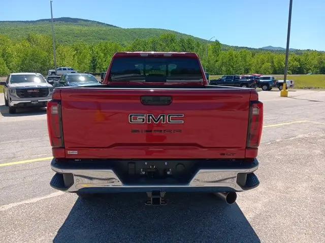 2026 GMC Sierra 2500HD Crew Cab, Standard Bed, SLT, 4WD