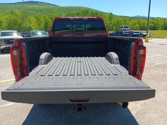 2026 GMC Sierra 2500HD Crew Cab, Standard Bed, SLT, 4WD
