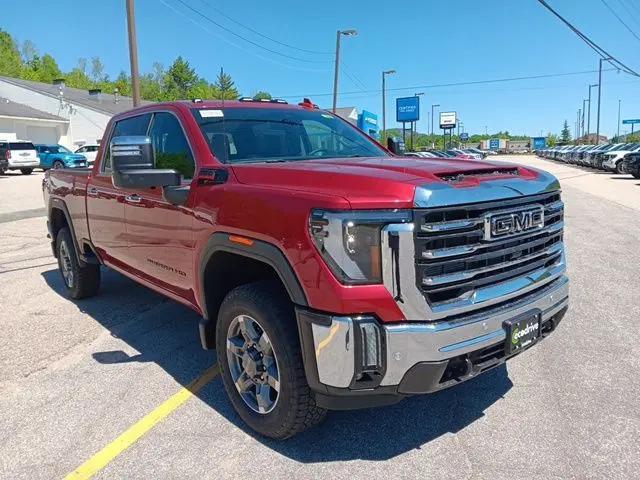 2026 GMC Sierra 2500HD Crew Cab, Standard Bed, SLT, 4WD