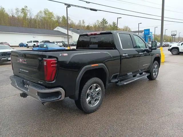 2026 GMC Sierra 2500HD Crew Cab, Standard Bed, SLT, 4WD