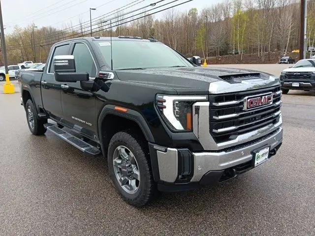 2026 GMC Sierra 2500HD Crew Cab, Standard Bed, SLT, 4WD