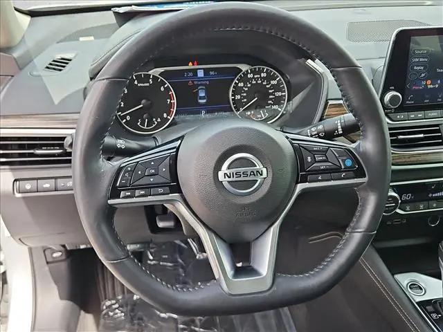 2021 Nissan Altima SL FWD