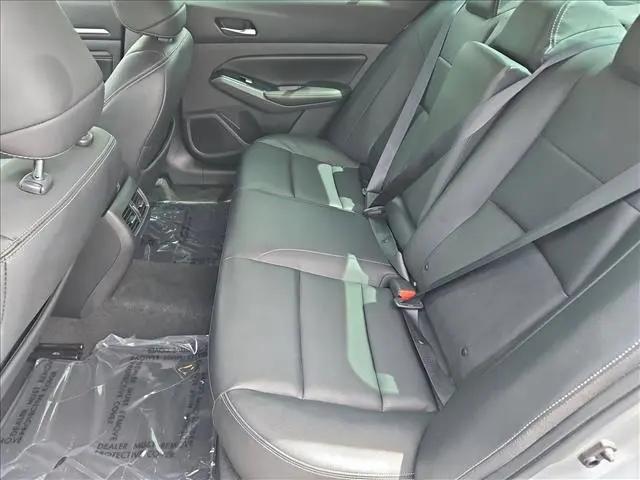 2021 Nissan Altima SL FWD