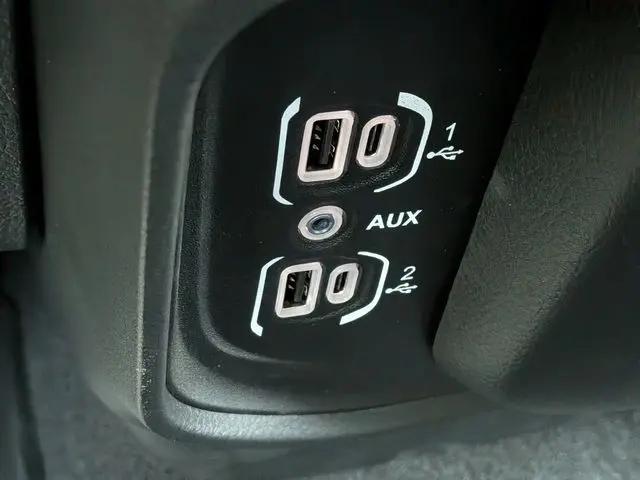 2026 Ram 1500 Tradesman Quad Cab 4x2 64 Box