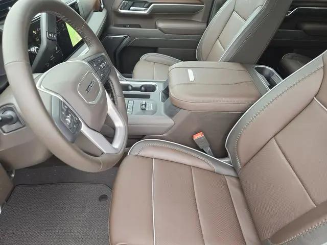 2026 GMC Sierra 2500HD Crew Cab, Standard Bed, Denali, 4WD