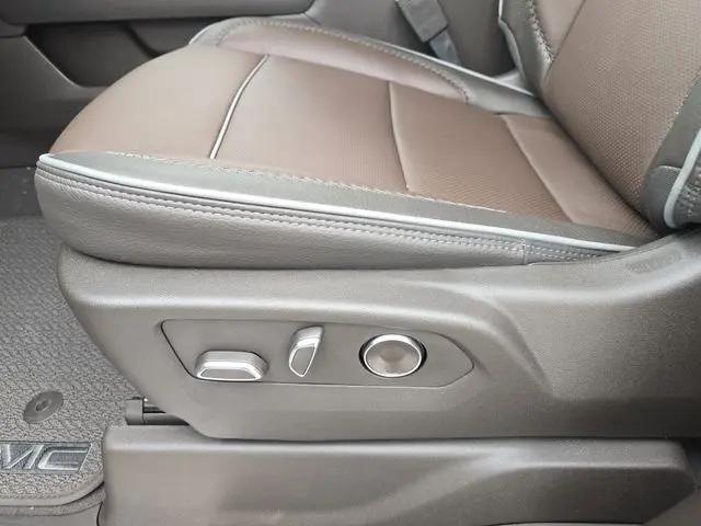 2026 GMC Sierra 2500HD Crew Cab, Standard Bed, Denali, 4WD