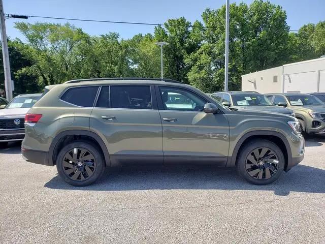 2026 Volkswagen Atlas SE with Technology