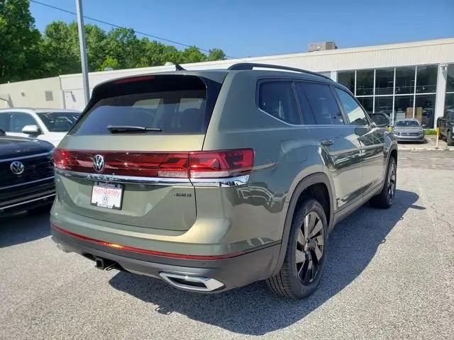 2026 Volkswagen Atlas SE with Technology