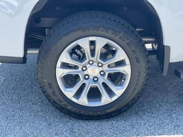 2026 Chevrolet Silverado 1500 4WD Crew Cab Short Bed LTZ