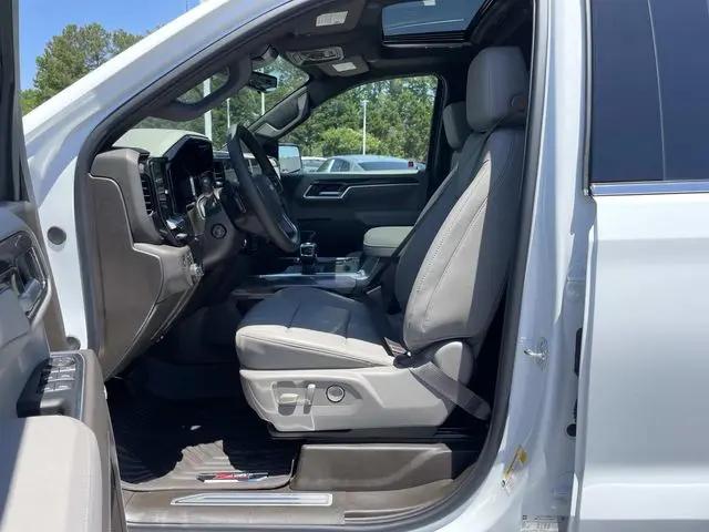 2026 Chevrolet Silverado 1500 4WD Crew Cab Short Bed LTZ