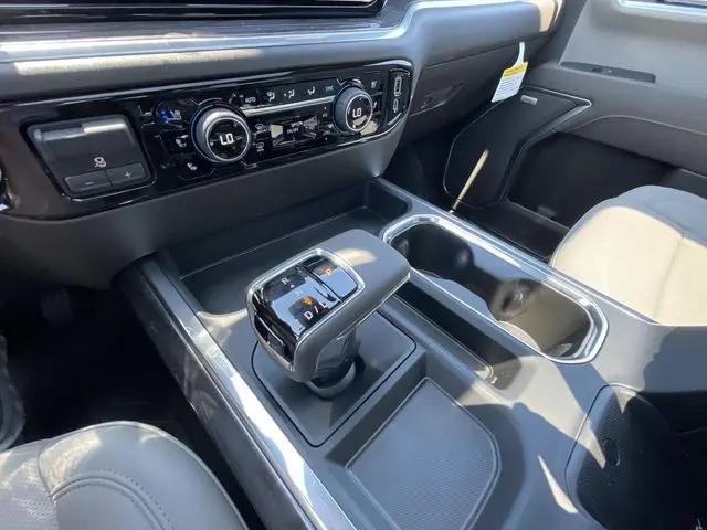 2026 Chevrolet Silverado 1500 4WD Crew Cab Short Bed LTZ