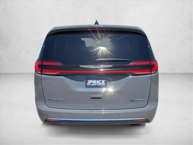 2023 Chrysler Pacifica Hybrid Touring L