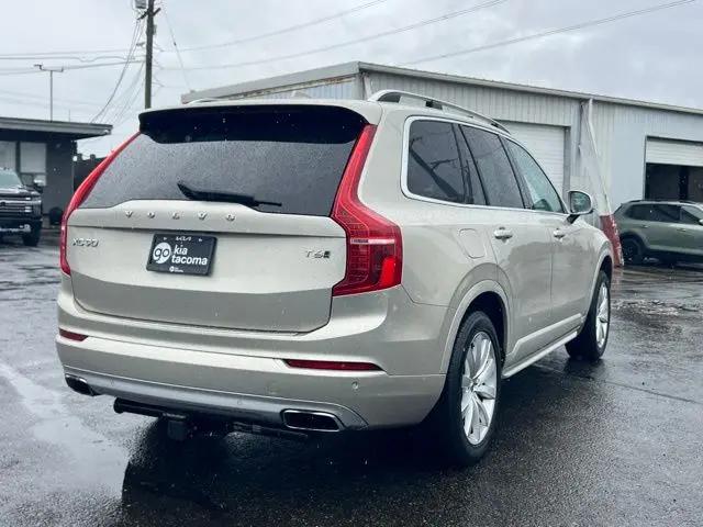 2016 Volvo XC90 T6 Momentum