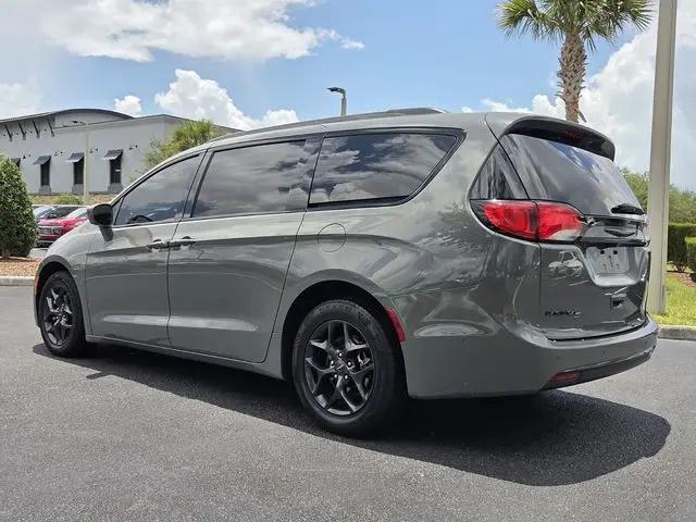 2020 Chrysler Pacifica Touring L Plus