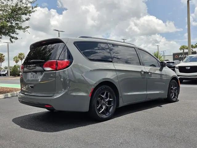2020 Chrysler Pacifica Touring L Plus