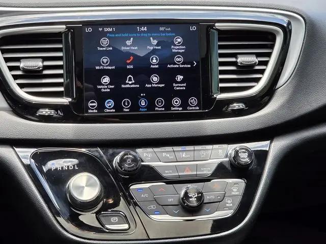 2020 Chrysler Pacifica Touring L Plus