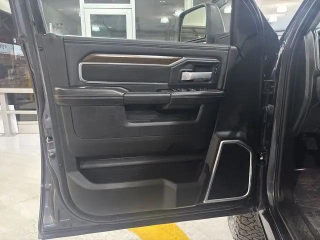 2024 Ram 2500 Laramie Crew Cab 4x4 6'4" Box