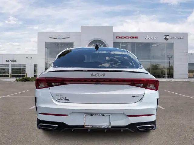 2023 Kia K5 GT-Line