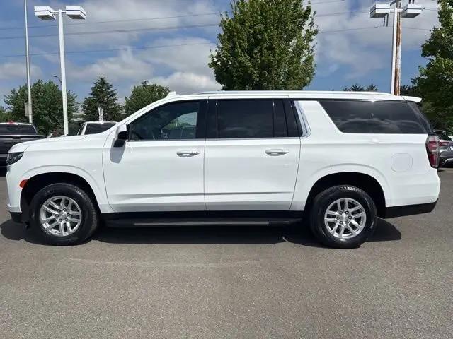 2022 Chevrolet Suburban 4WD LS