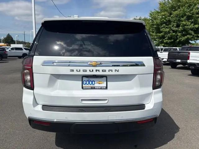 2022 Chevrolet Suburban 4WD LS