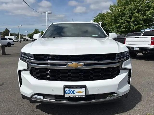 2022 Chevrolet Suburban 4WD LS