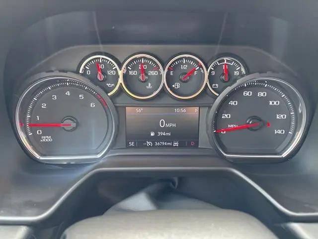 2022 Chevrolet Suburban 4WD LS