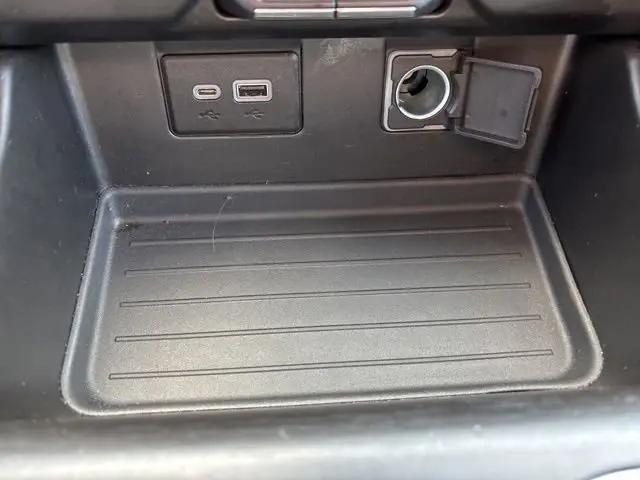 2022 Chevrolet Suburban 4WD LS