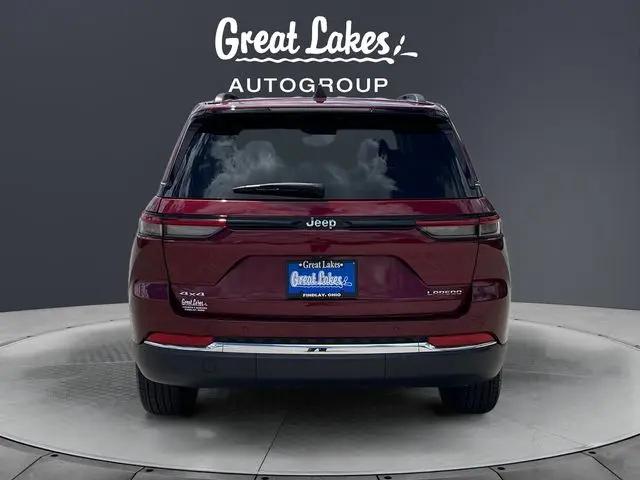 2023 Jeep Grand Cherokee Laredo 4x4