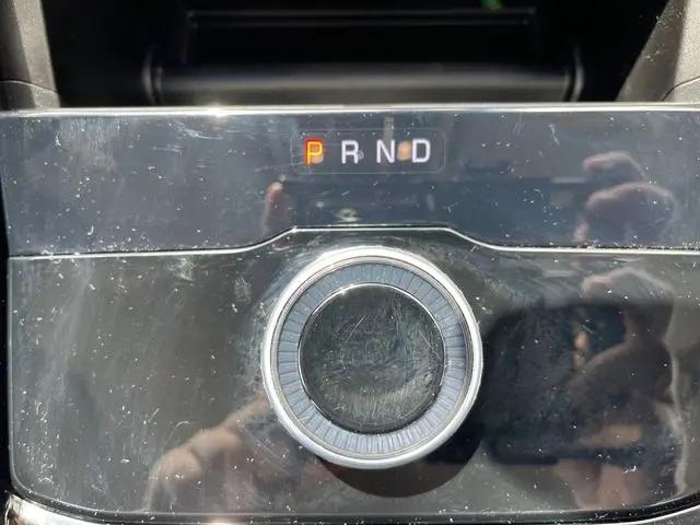 2023 Jeep Grand Cherokee Laredo 4x4