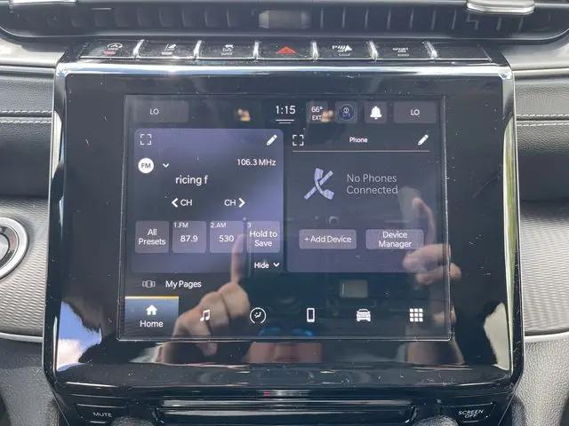 2023 Jeep Grand Cherokee Laredo 4x4