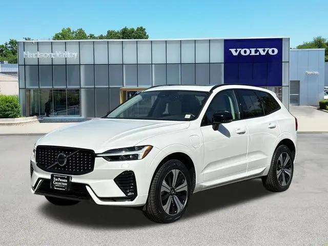 2024 Volvo XC60 Recharge T8 Core Dark Theme for sale in Wappingers Falls, NY