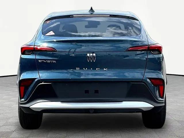 2026 Buick NV Preferred FWD