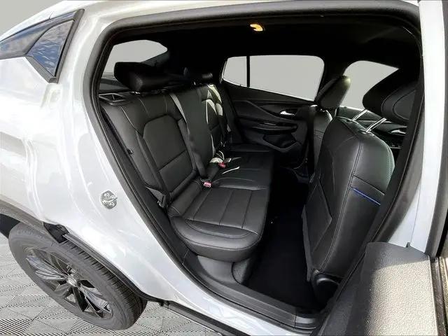 2026 Buick NV Sport Touring FWD